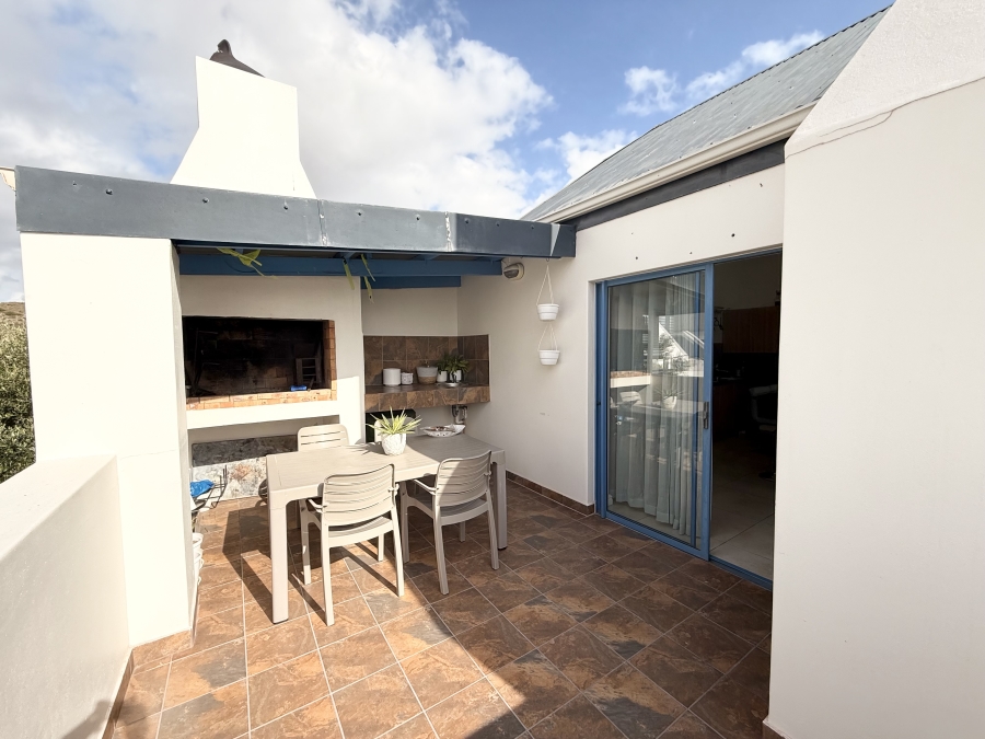 3 Bedroom Property for Sale in Blue Lagoon Western Cape